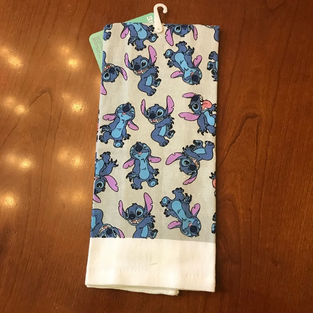New DISNEY Stitch Kitchen Towel NWT